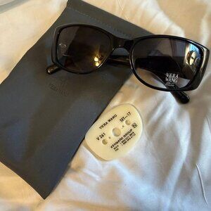 Vera Wang V261 Sunglasses - New with Case!
